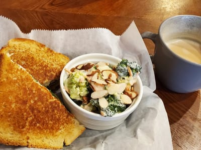 Socials Cafe & Catering LLC