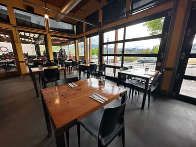 Solstice Wood Fire Pizza - Cafe & Bar