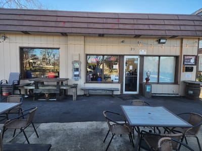 Southern Touch Bakery, Coffee Shop & Cafe