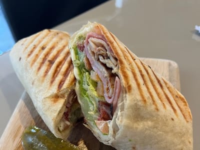 Spacebar Cafe & Wine Bistro