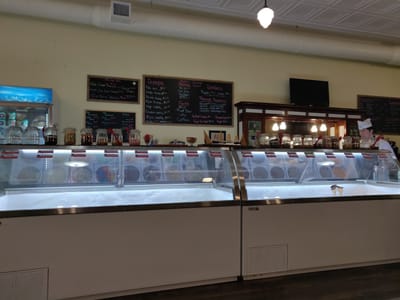 Spirit Lake Coffee Roasters at Tin Roof Dairy