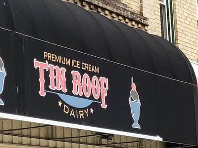 Spirit Lake Coffee Roasters at Tin Roof Dairy