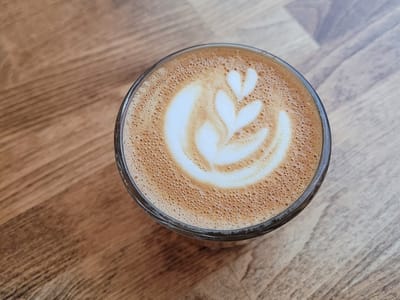 Splitlog Coffee Co. Coffee Shop and Drive Thru