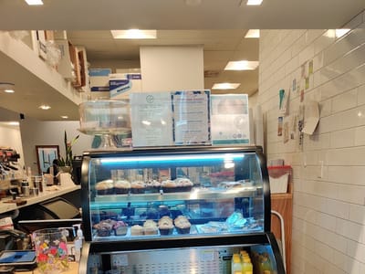 St. Elmo's Coffee Pub - Old Town North