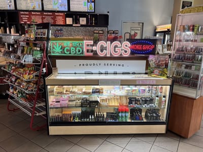 Star coffee and smoke shop