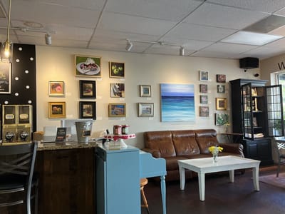 Starving Artist Cafe