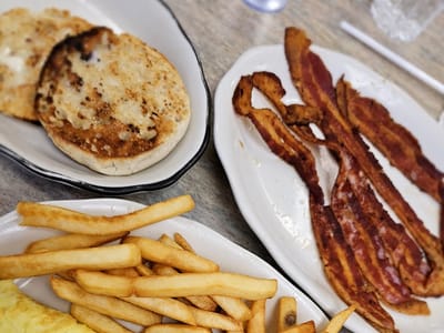 Station Plaza Coffee Shop and Diner