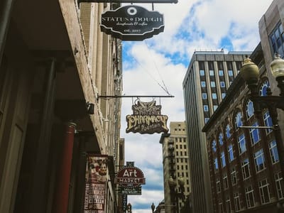 Status Dough Donuts & Coffee - Downtown Knoxville