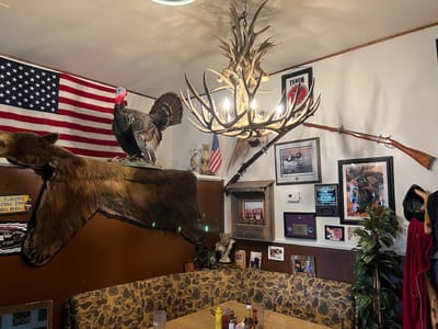 Steves Sportsman Cafe