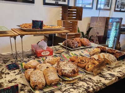 Stir It Up Coffee Shop & Bakery