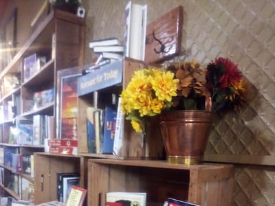 Stirling Books & Brew