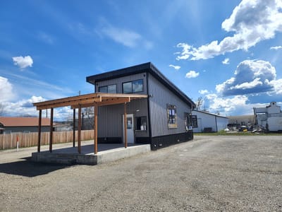 Stompin' Groundz Cafe