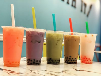 Sub-Zero Rolled Ice Cream & Bubble Team