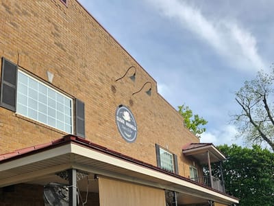 Sugar Magnolia Bistro & Bar