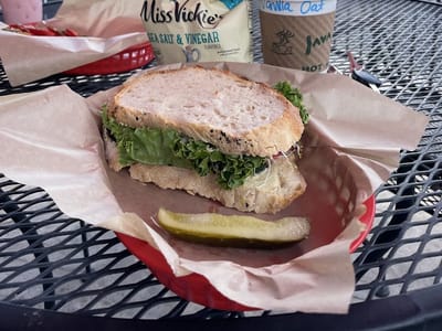 Sugar Mamas' Bakeshop and Cafe