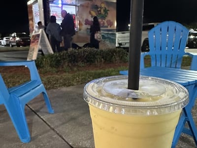 Summ’s Up Coffee & Smoothie Hut