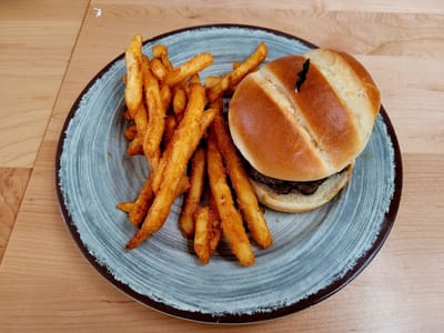 Sunrise Cafe And Cabins