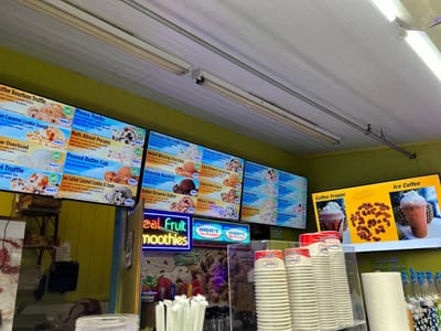 Sunset Beach Hershey's Ice Cream Real Fruit Smoothies