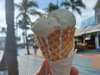 Sunset Beach Hershey's Ice Cream Real Fruit Smoothies