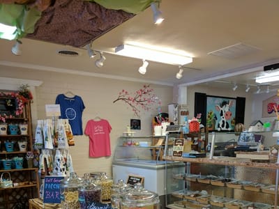 Sweet Country Charm Fudge & Gifts