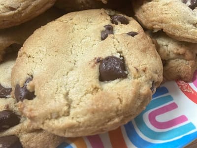 Sweet Life Bakery & Custom Creations