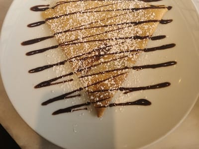 Sweet Paris Crêperie & Café.