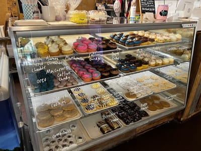 Sweet & Simple Coffee & Sweet Shop