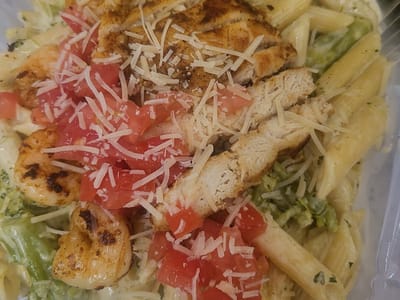 SylviaMae's Cafe & Convenience Store