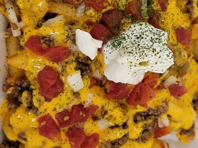 SylviaMae's Cafe & Convenience Store