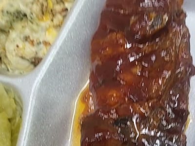 SylviaMae's Cafe & Convenience Store