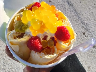 T-Icy Roll Ice Cream