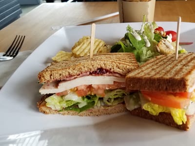 Taliza Coffee / Roastery