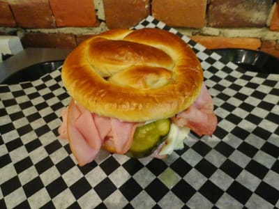 Tangleberries Cafe + Coffee