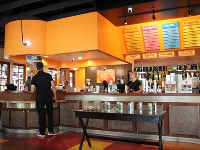 Tea Bar & Fusion Cafe - Chico Vallombrosa/Downtown