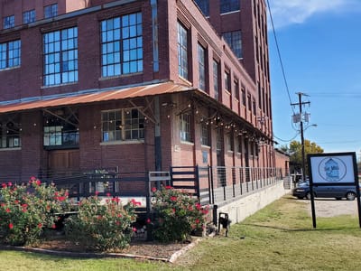 TexaKona FM 107 Drinks & Café - TKFM