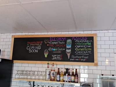 The Ahnapee Creamery & Cafe