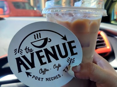The Avenue Coffee & Cafe