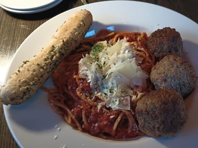 The Basil Leaf Café