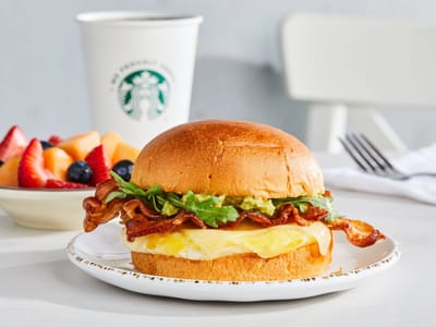 The Bistro – Eat. Drink. Connect.