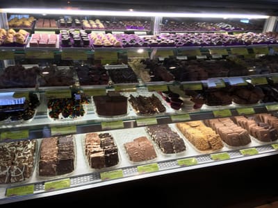 The Blue Monkey - Café & Bistro