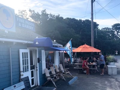 The Blue Willow Fine Foods and Bakery