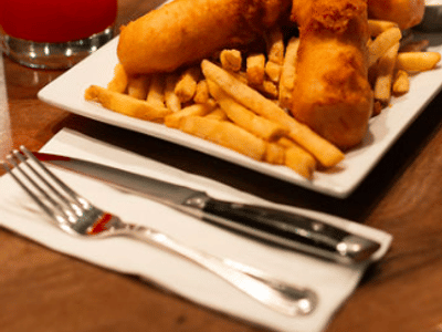 The Cafe on Hawk Creek