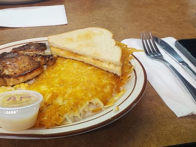 The Centerville Cafe