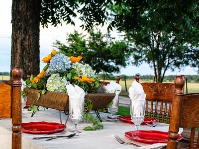 The Charm Barn Flowers and Boutique