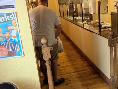 The Chocolate Haus - Amana