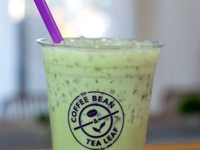 The Coffee Bean & Tea Leaf First Hawaiian Center