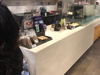 The Coffee Bean & Tea Leaf Ka Makana Ali'i