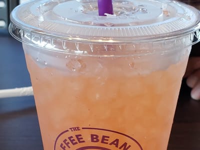 The Coffee Bean & Tea Leaf Kehalani