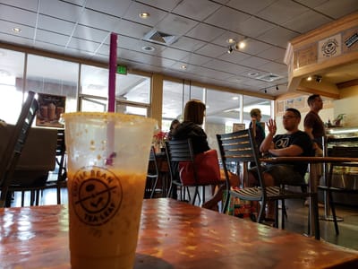 The Coffee Bean & Tea Leaf Manoa