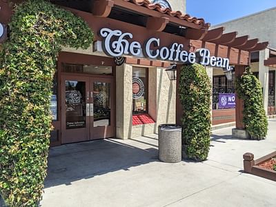 The Coffee Bean & Tea Leaf